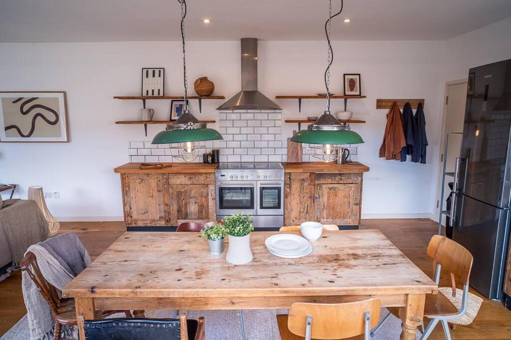 런던 Penthouse At The Old Tea Factory 아파트 외부 사진
